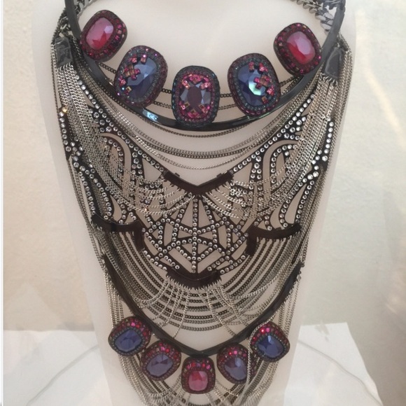 Swarovski dark big statement necklace 5142827 - Picture 11 of 12